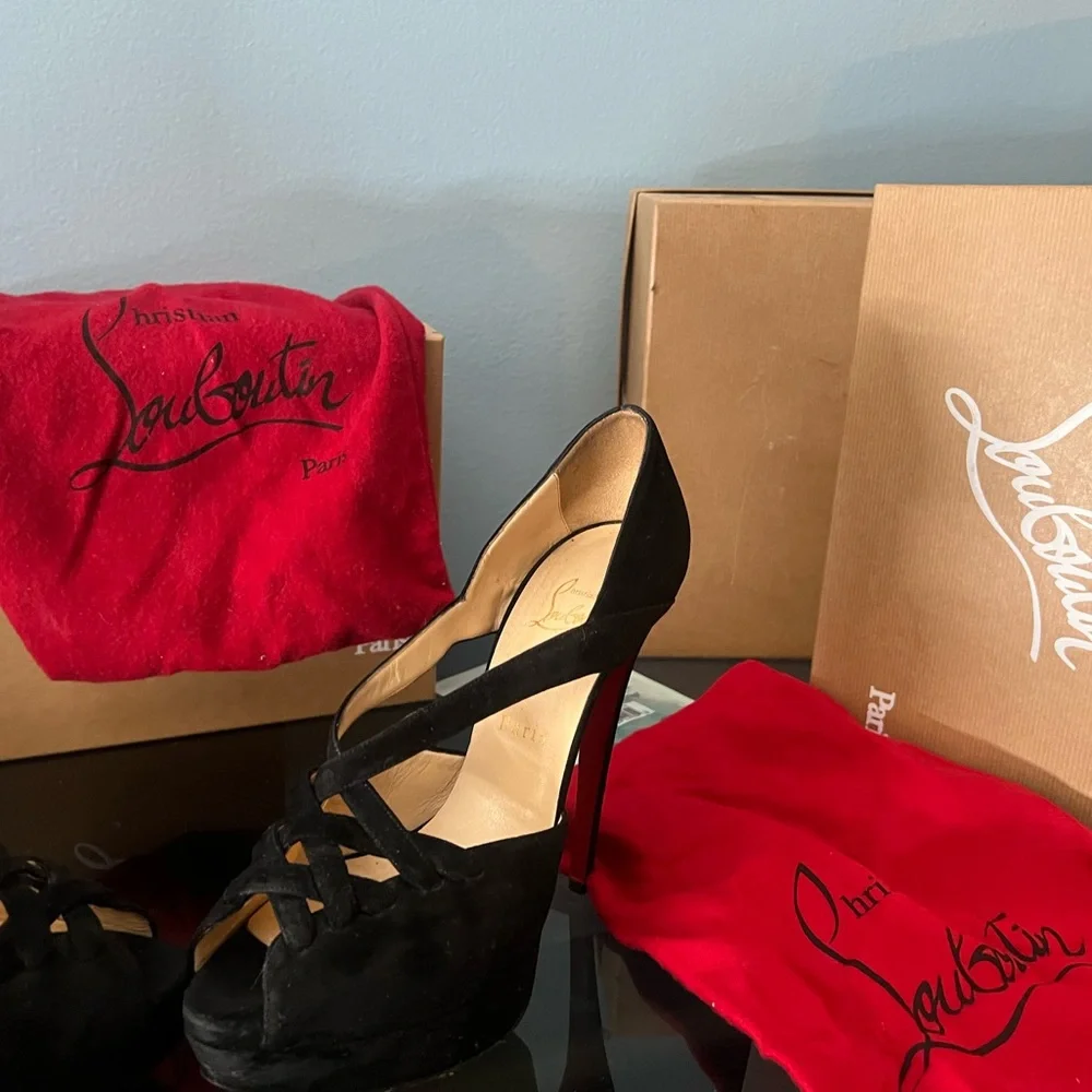 - Black Christian Louboutin Crisscross Suede Platform - Picture 6 of 7